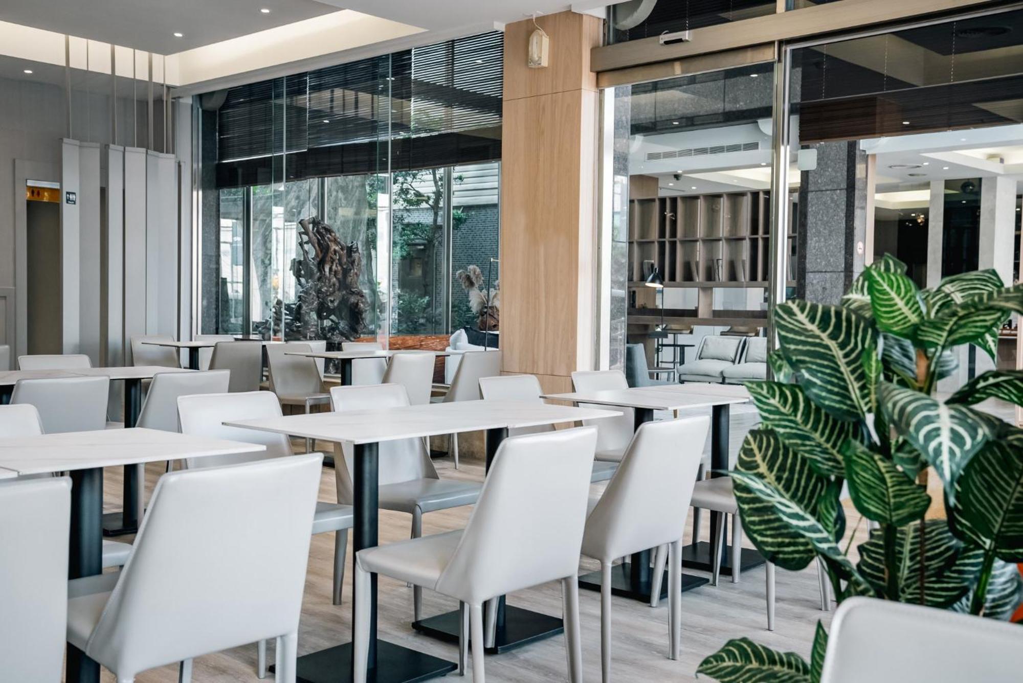East Coast Hotel Хуалиен Сити Екстериор снимка
